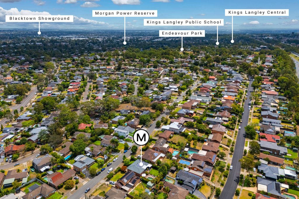 Sold - 12 Deptford Avenue - New Property in Kings Langley - Real Estate by Kim McChlery