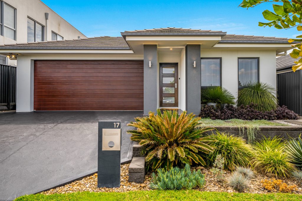 17 Mowbray Circuit, North Kellyville