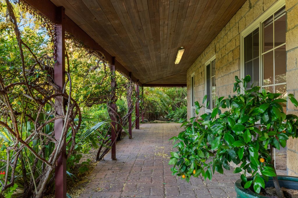 Sold - 4 Freemans Lane - New Property in Middle Dural - Real Estate by Louis Stapleton