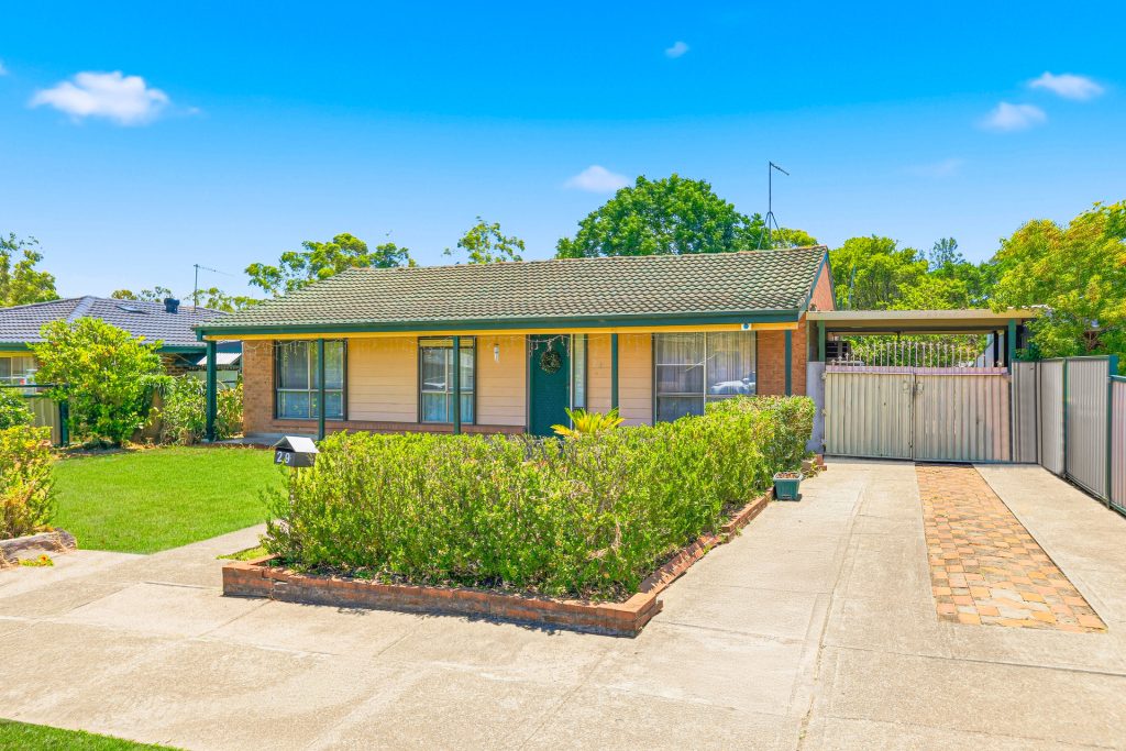 29 Astral Drive, Doonside
