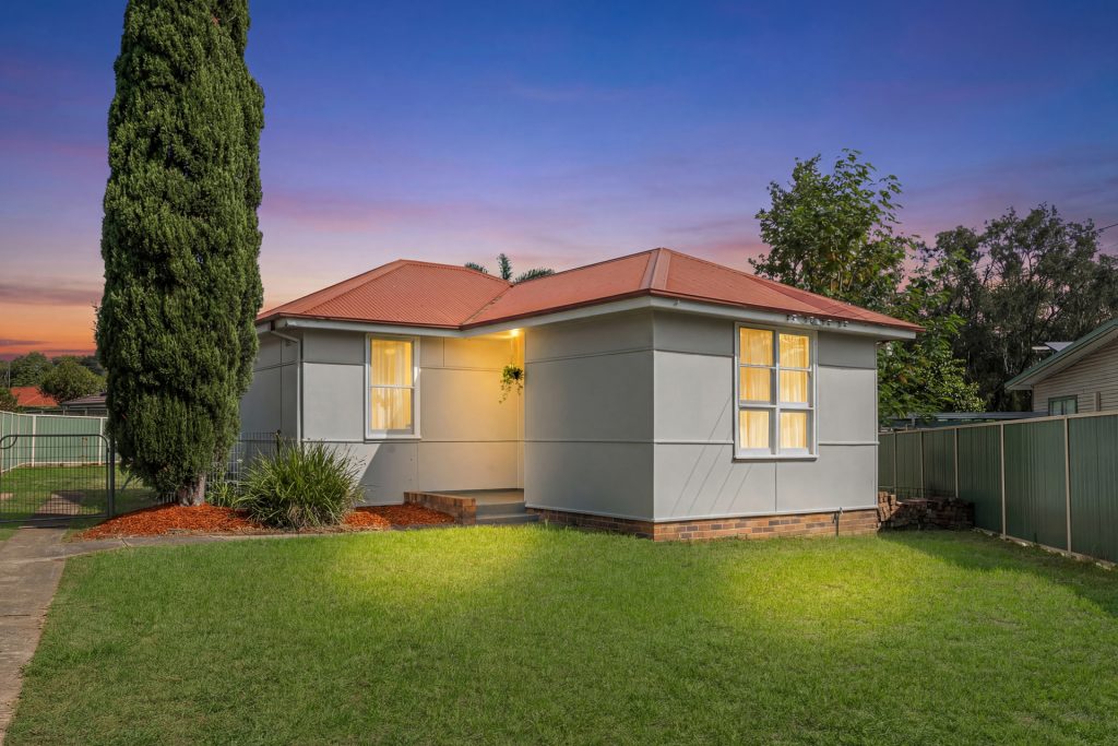 Sold - 4 Laurel Place - New Property in Lalor Park - Real Estate by Peter Sutherland