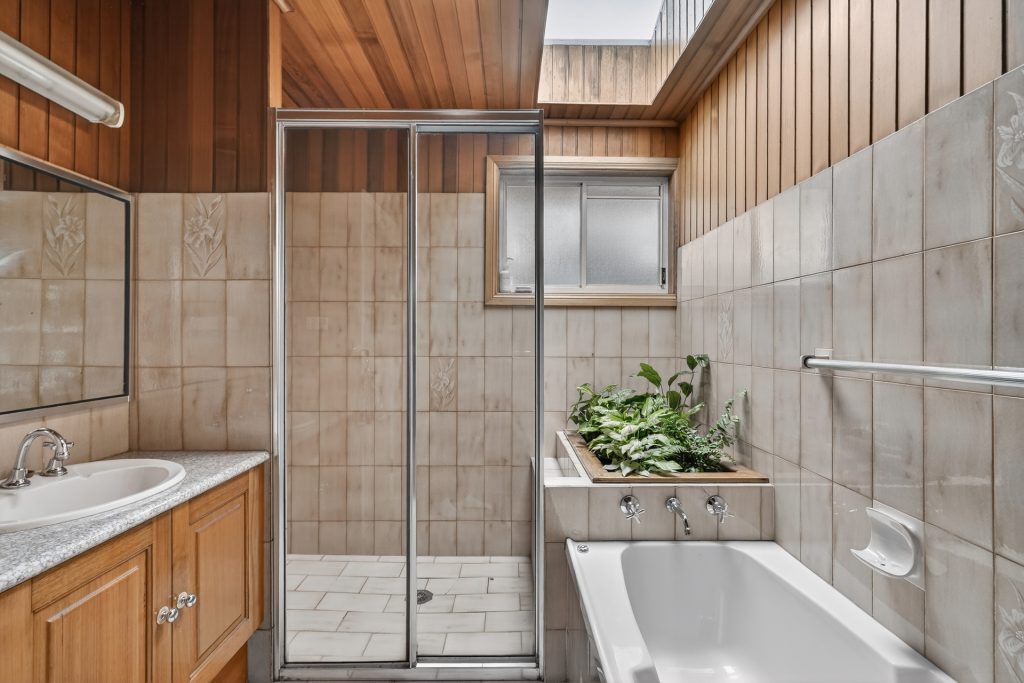 Sold - 22 Hale Crescent - New Property in South Windsor - Real Estate by Seb Saggu