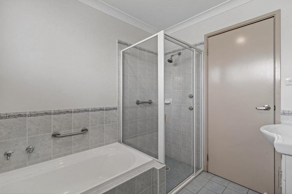 Sold - 3/64 Cam Street - New Property in Cambridge Park - Real Estate by Libby Thompson