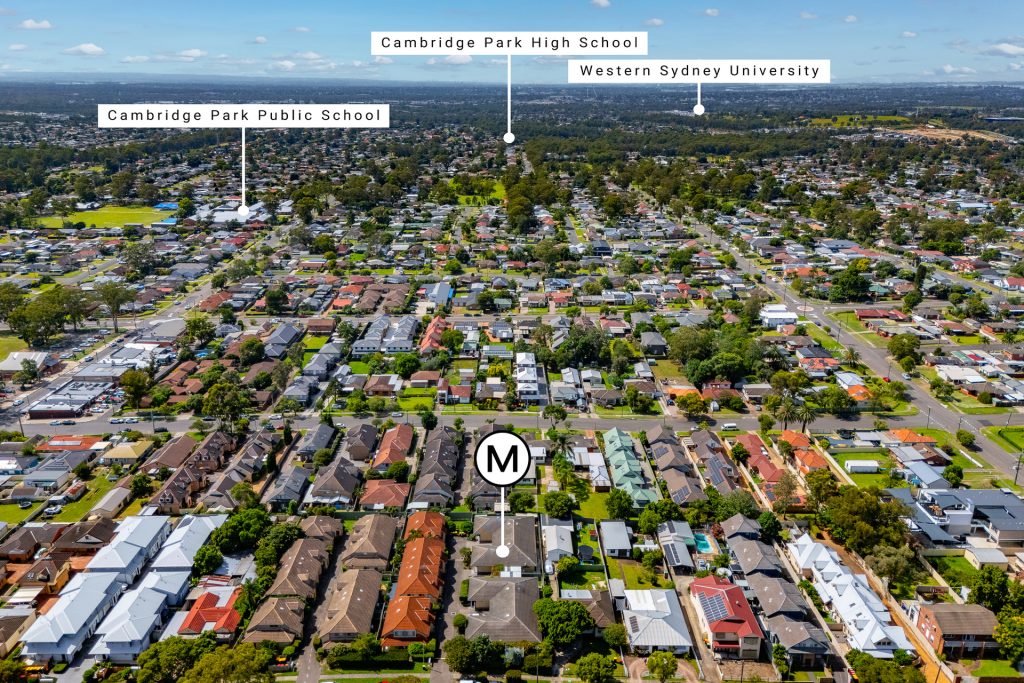 Sold - 3/64 Cam Street - New Property in Cambridge Park - Real Estate by Libby Thompson