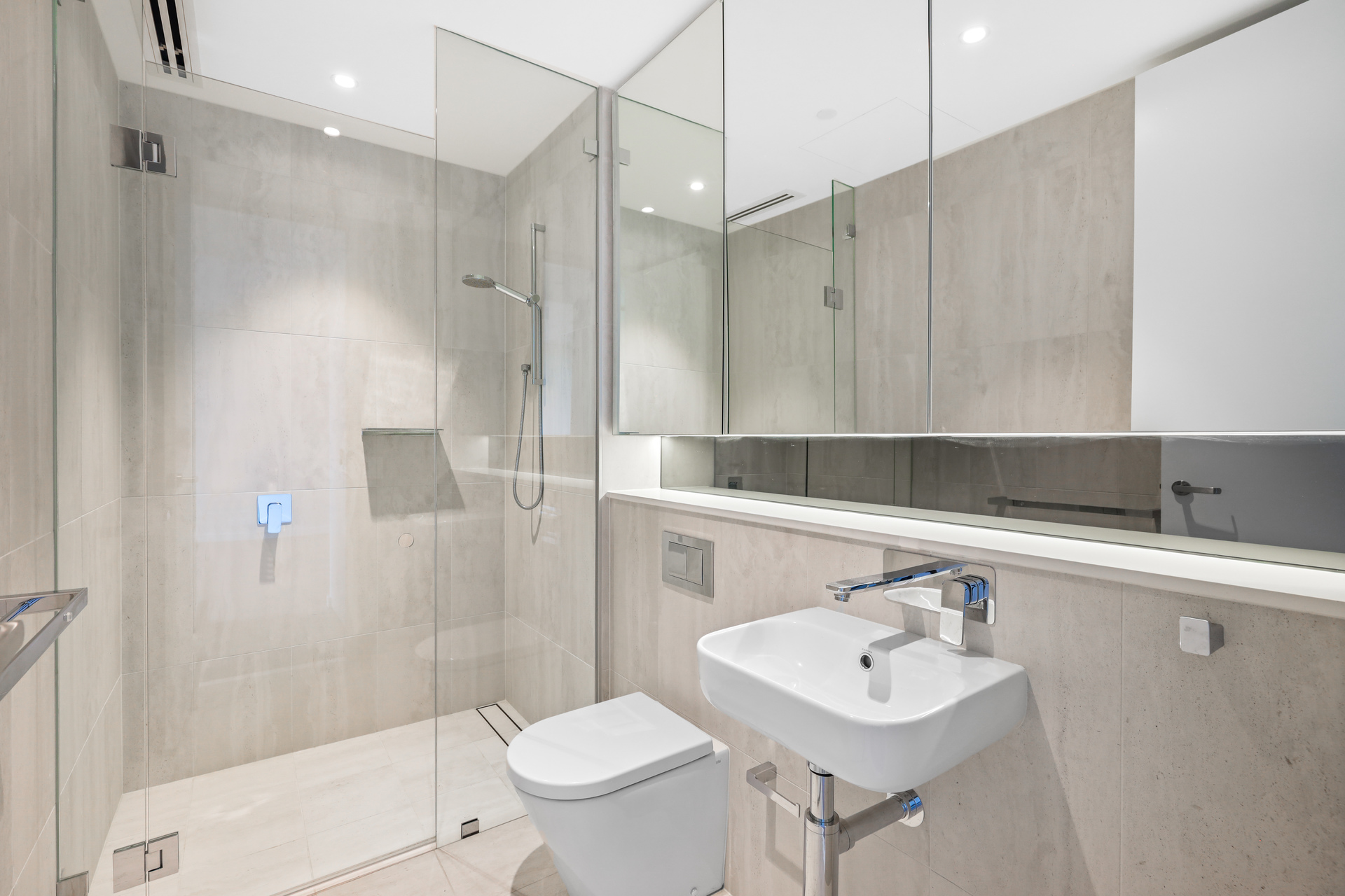 Sold - B602/16 Evans Avenue - New Property in Eastlakes - Real Estate by Sam Noakes