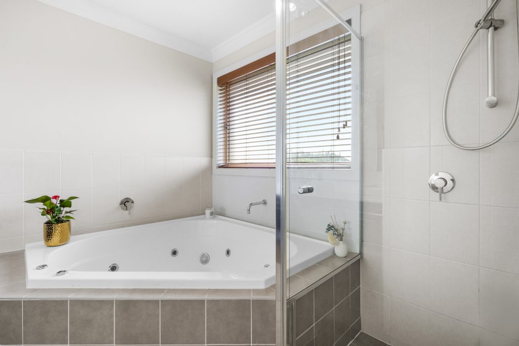 Sold - 6 Sixth Avenue - New Property in Seven Hills - Real Estate by Joel Hollings