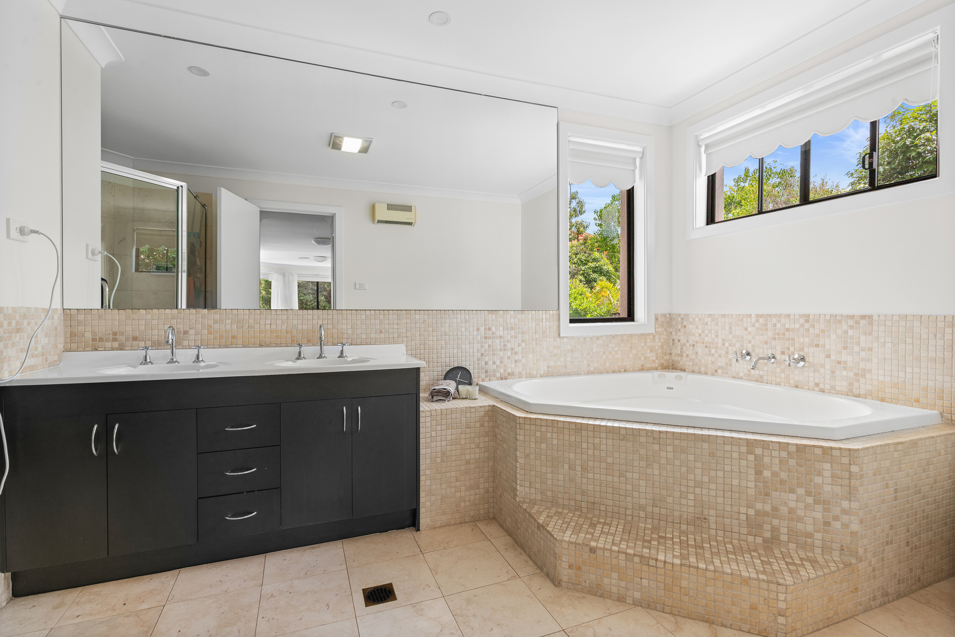 Sold - 4 Lanark Court - New Property in Castle Hill - Real Estate by Kim McChlery