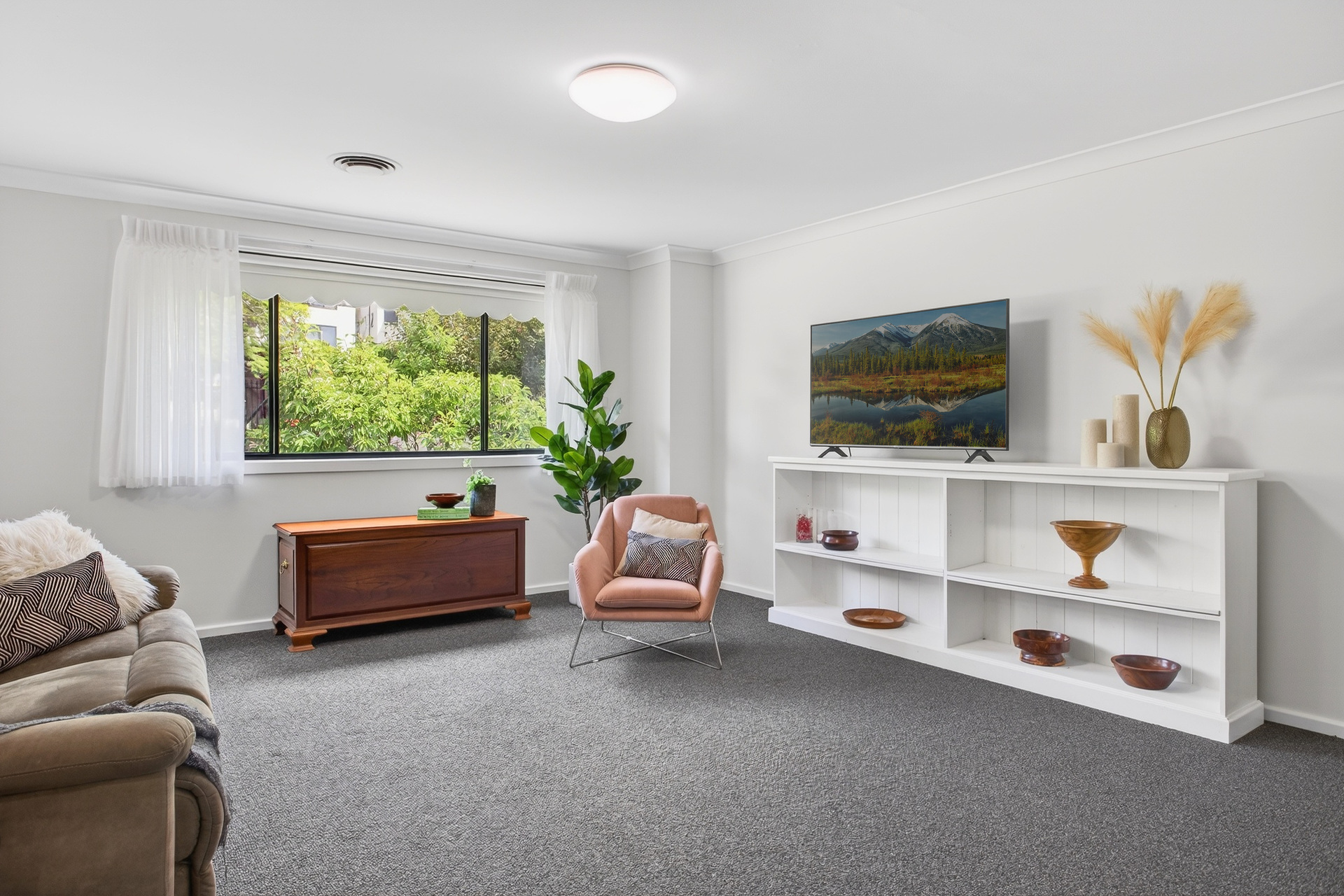 Sold - 4 Lanark Court - New Property in Castle Hill - Real Estate by Kim McChlery