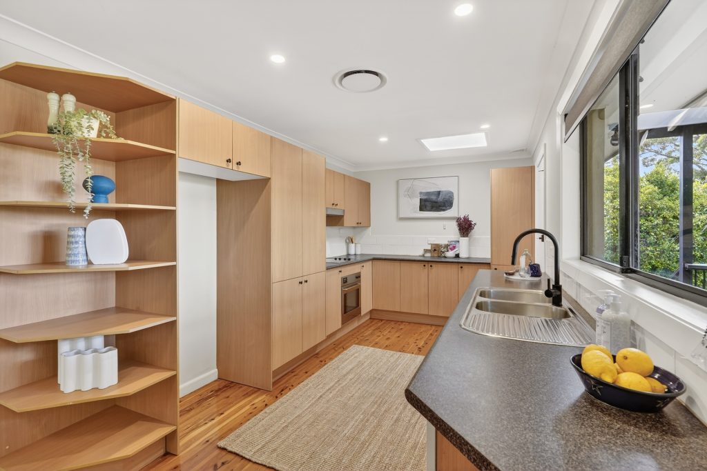 Sold - 43 Deptford Avenue - New Property in Kings Langley - Real Estate by Kim McChlery
