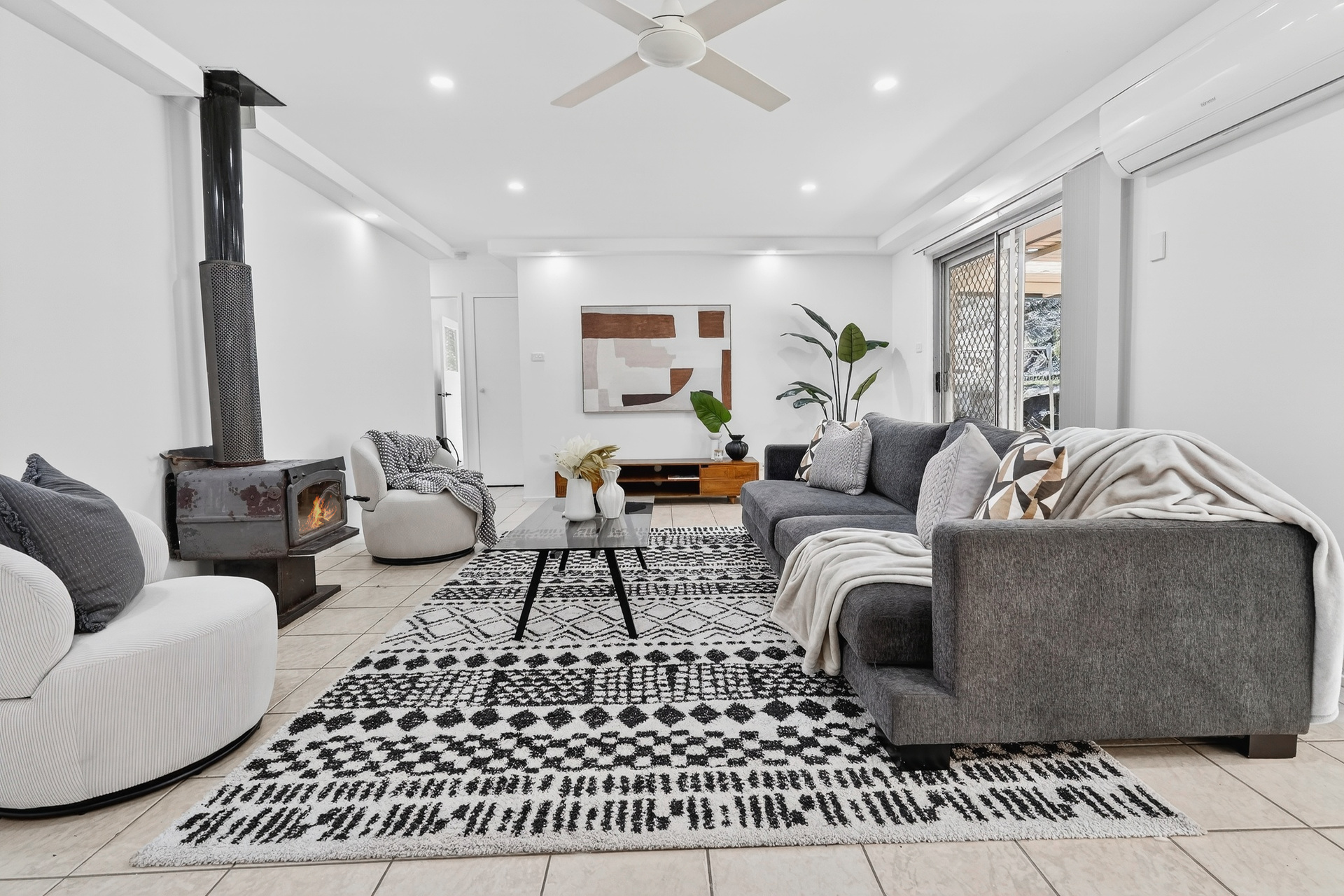 For Sale - 32 Willow Brook Place - New Property in Tennyson - Real Estate by Greg Vincent