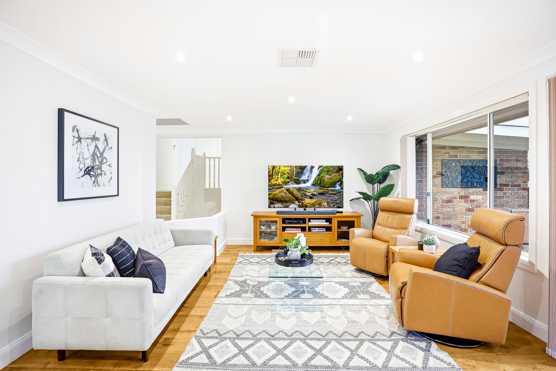 Sold - 14 Lakeview Close - New Property in Norwest - Real Estate by Maree McCrorie