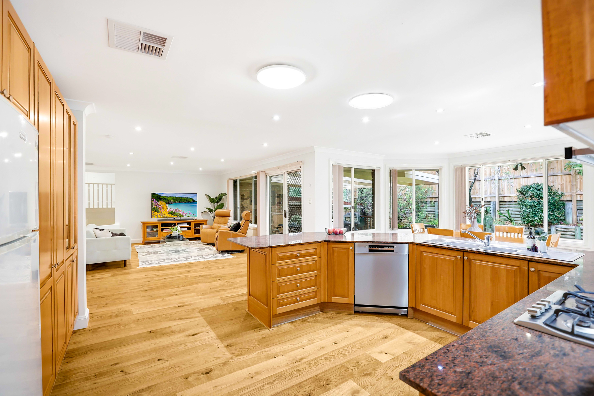 Sold - 14 Lakeview Close - New Property in Norwest - Real Estate by Maree McCrorie