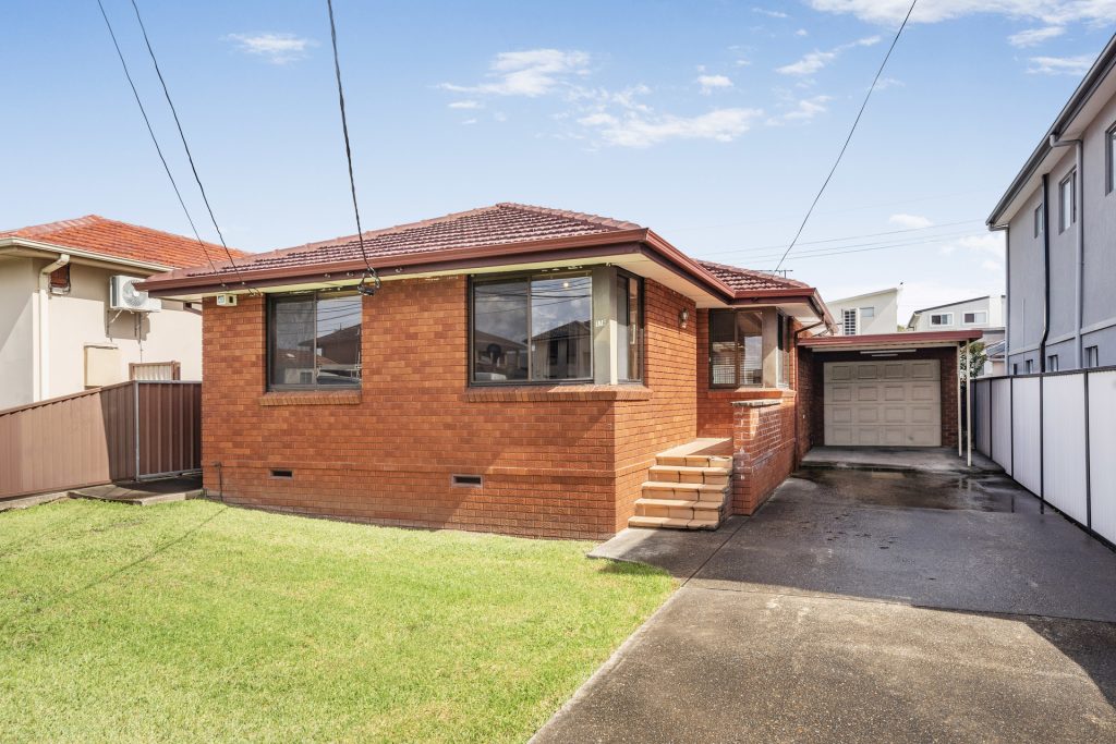 Sold - 176 Hawksview Street - New Property in Guildford - Real Estate by Ali Zavari