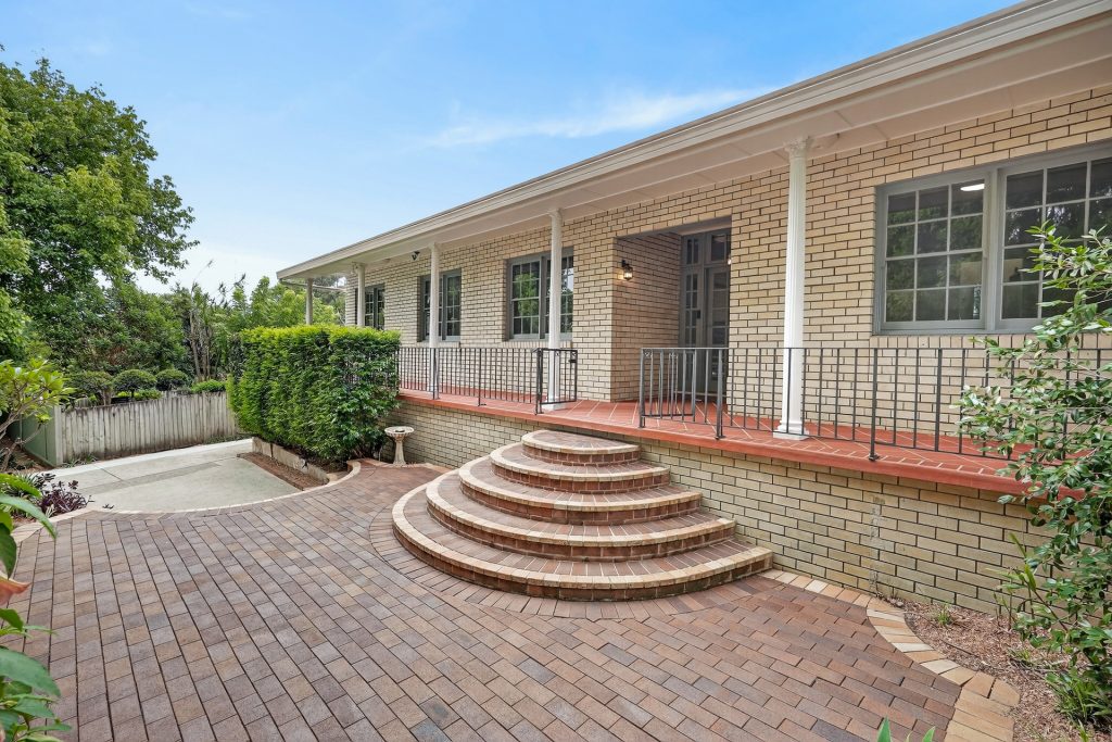 Sold - 66 New Line Road - New Property in West Pennant Hills - Real Estate by Mark Vinogradov