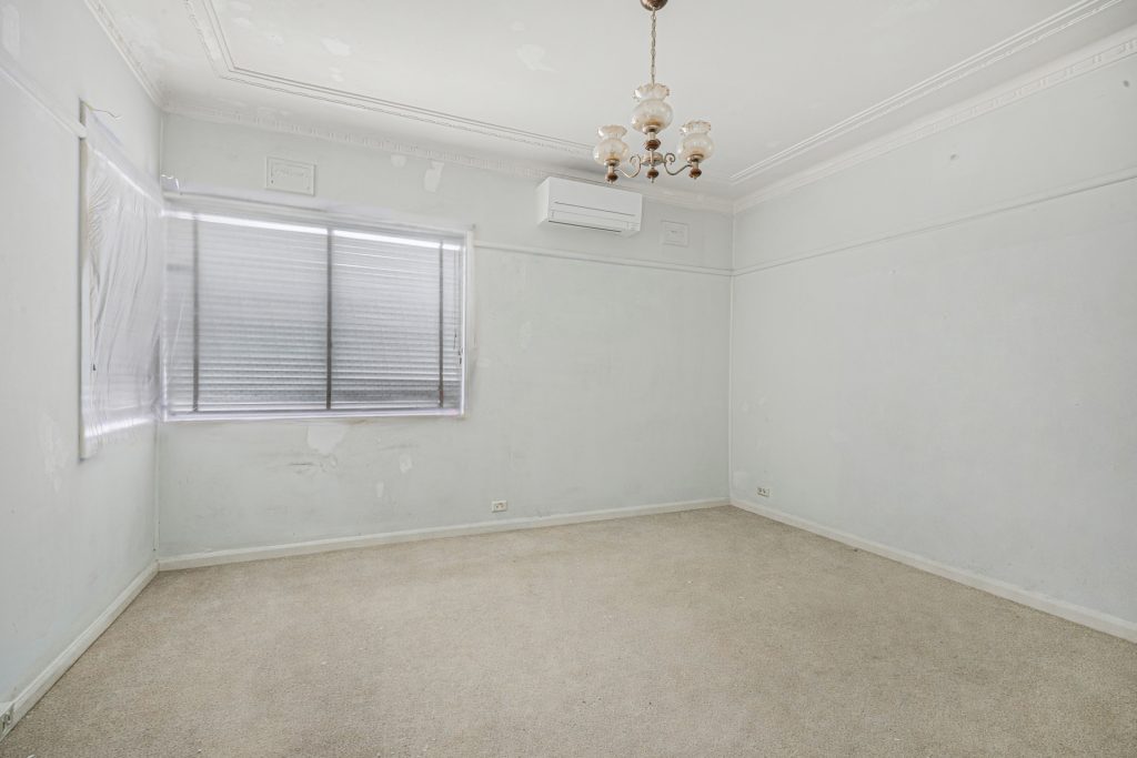 Sold - 63 Pendle Way - New Property in Pendle Hill - Real Estate by Tariq Jameel