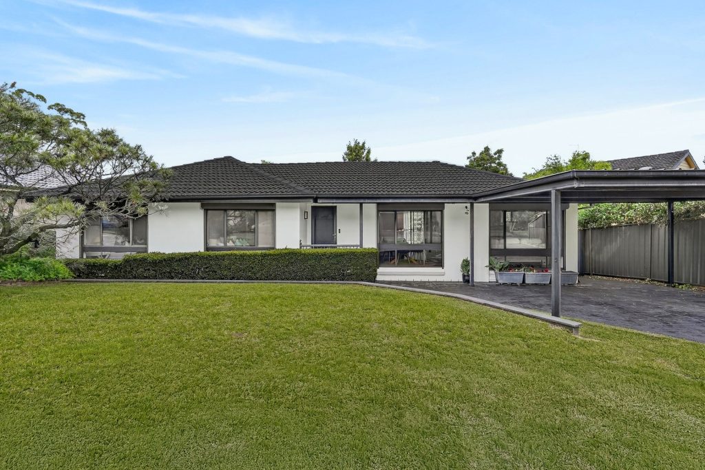 Sold - 43 Deptford Avenue - New Property in Kings Langley - Real Estate by Kim McChlery