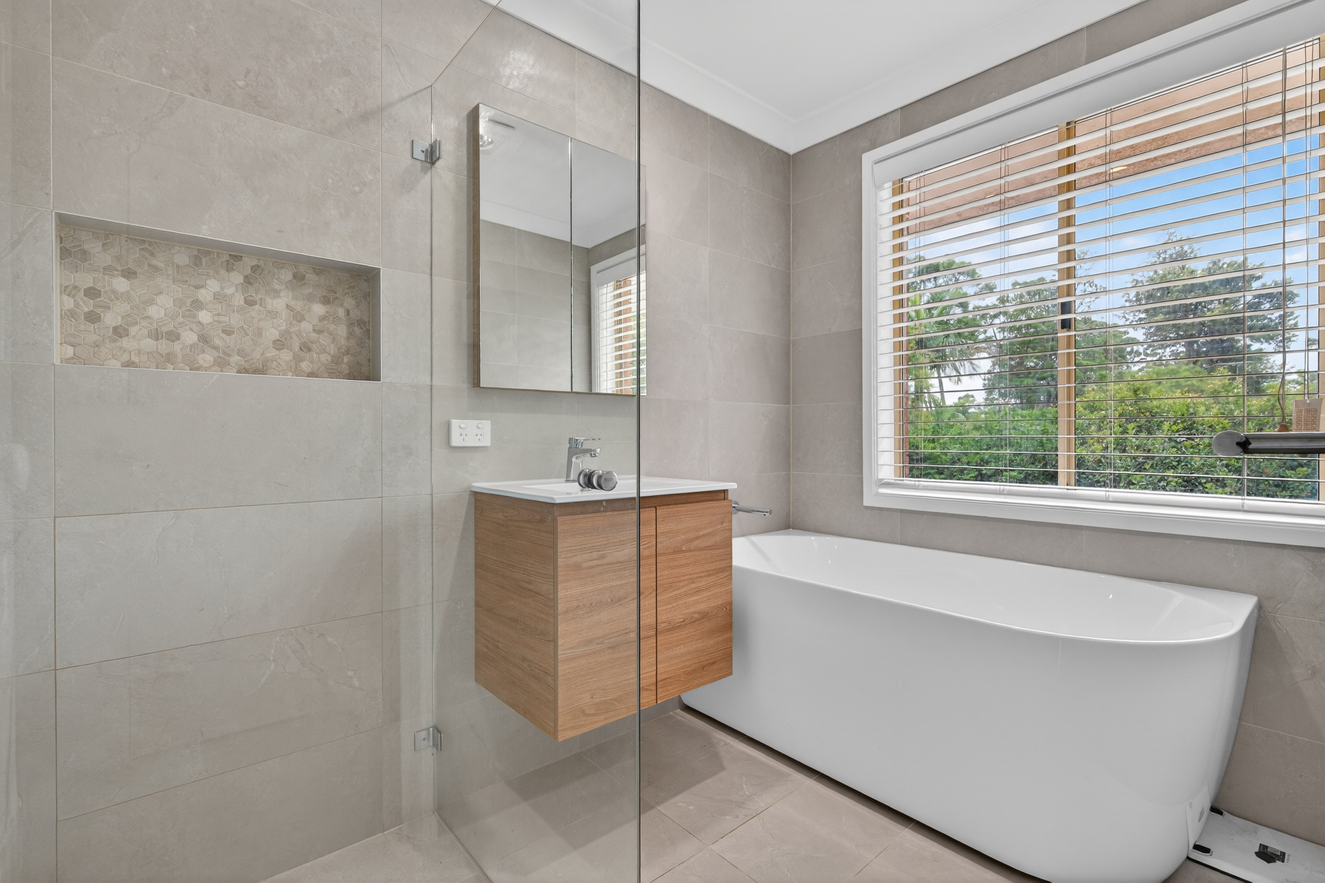 Sold - 29 Tamarisk Crescent - New Property in Cherrybrook - Real Estate by Mark Vinogradov
