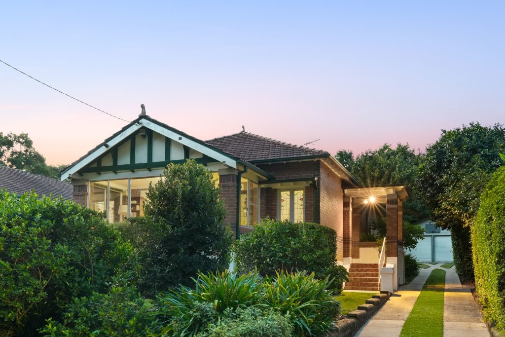 11 Boronia Avenue, Epping