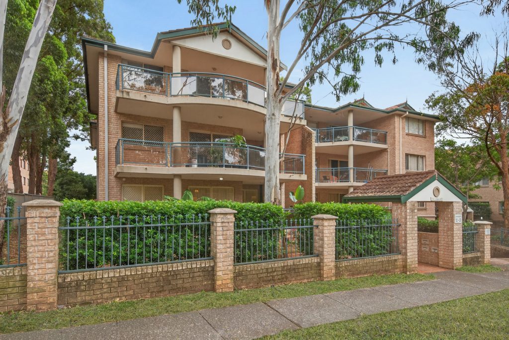 13/3-5 Oakes Street, Westmead