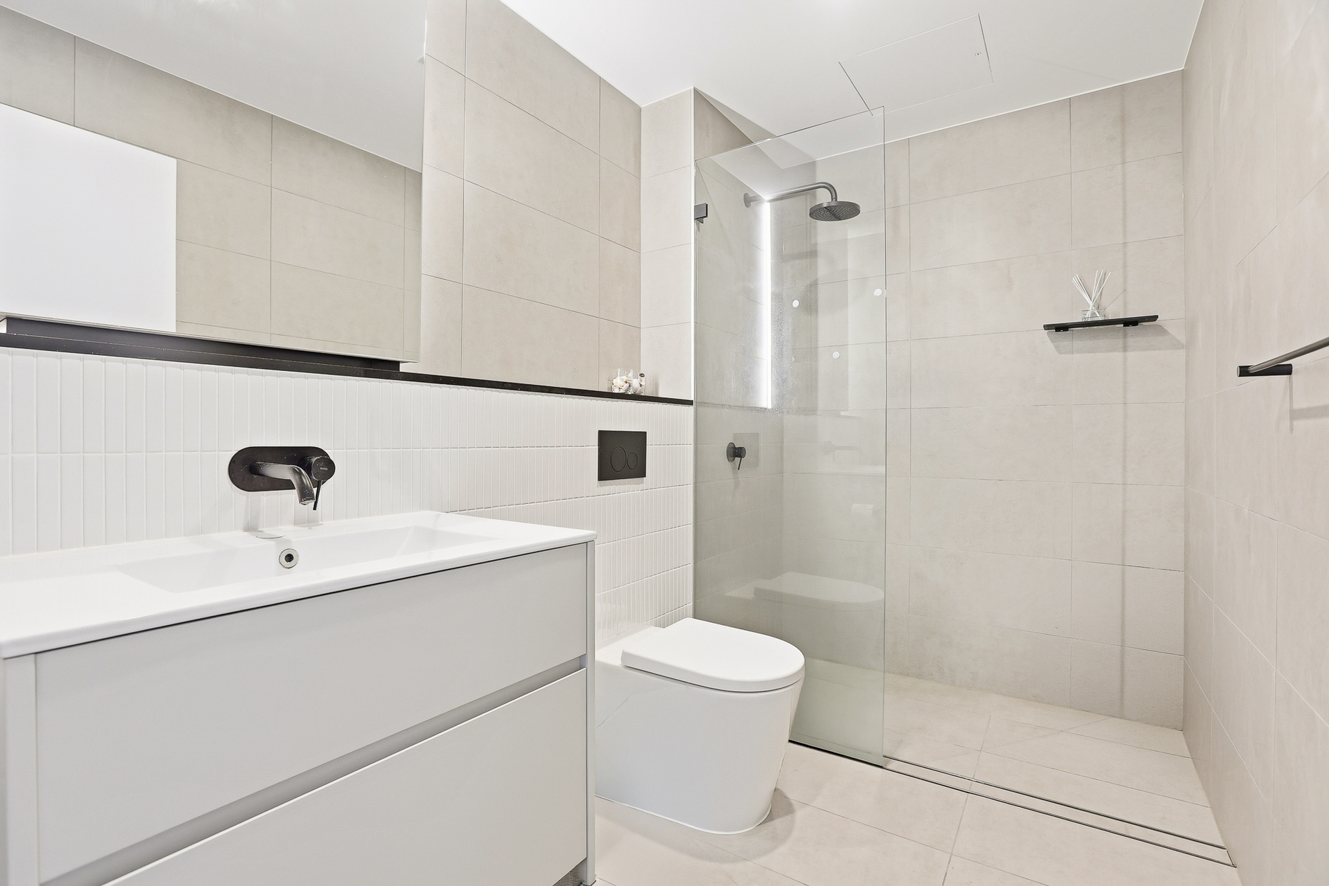 For Sale - G12/105 Bella Vista Drive - New Property in Bella Vista - Real Estate by Maree McCrorie
