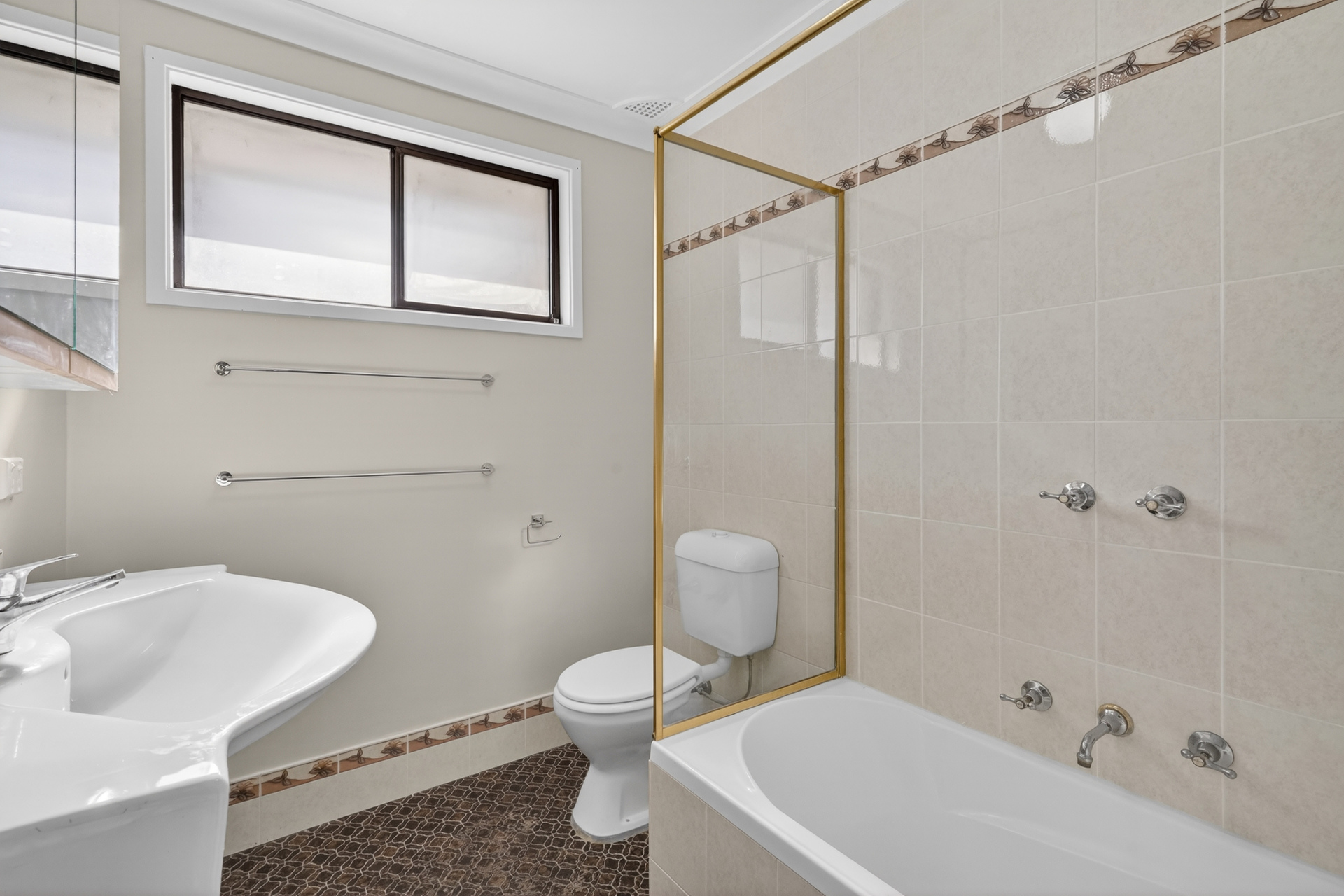 Sold - 56 Londonderry Road - New Property in Hobartville - Real Estate by Yuri Cattaneo