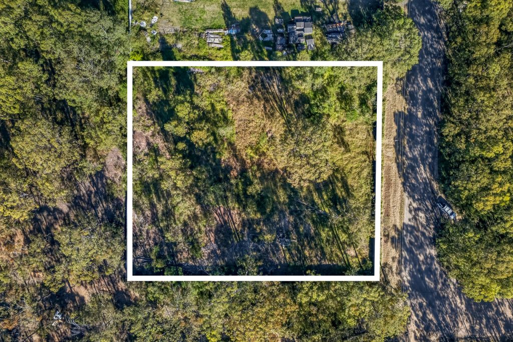 For Sale - 42-43 Melbourne Road - New Property in Grantham Farm - Real Estate by Julie Grigg