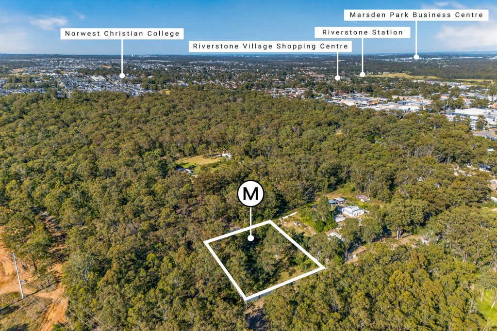 For Sale - 42-43 Melbourne Road - New Property in Grantham Farm - Real Estate by Julie Grigg