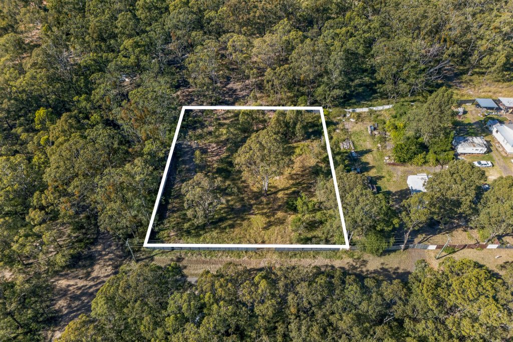 For Sale - 42-43 Melbourne Road - New Property in Grantham Farm - Real Estate by Julie Grigg