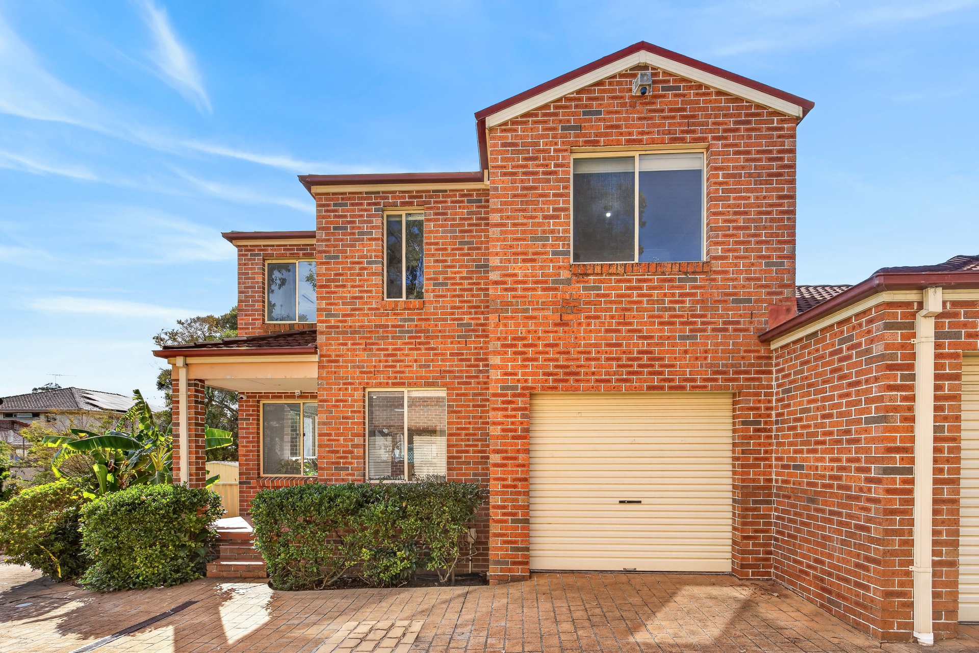 Auction - 4/14 Gilba Road - New Property in Pendle Hill - Real Estate by Amit Nayak