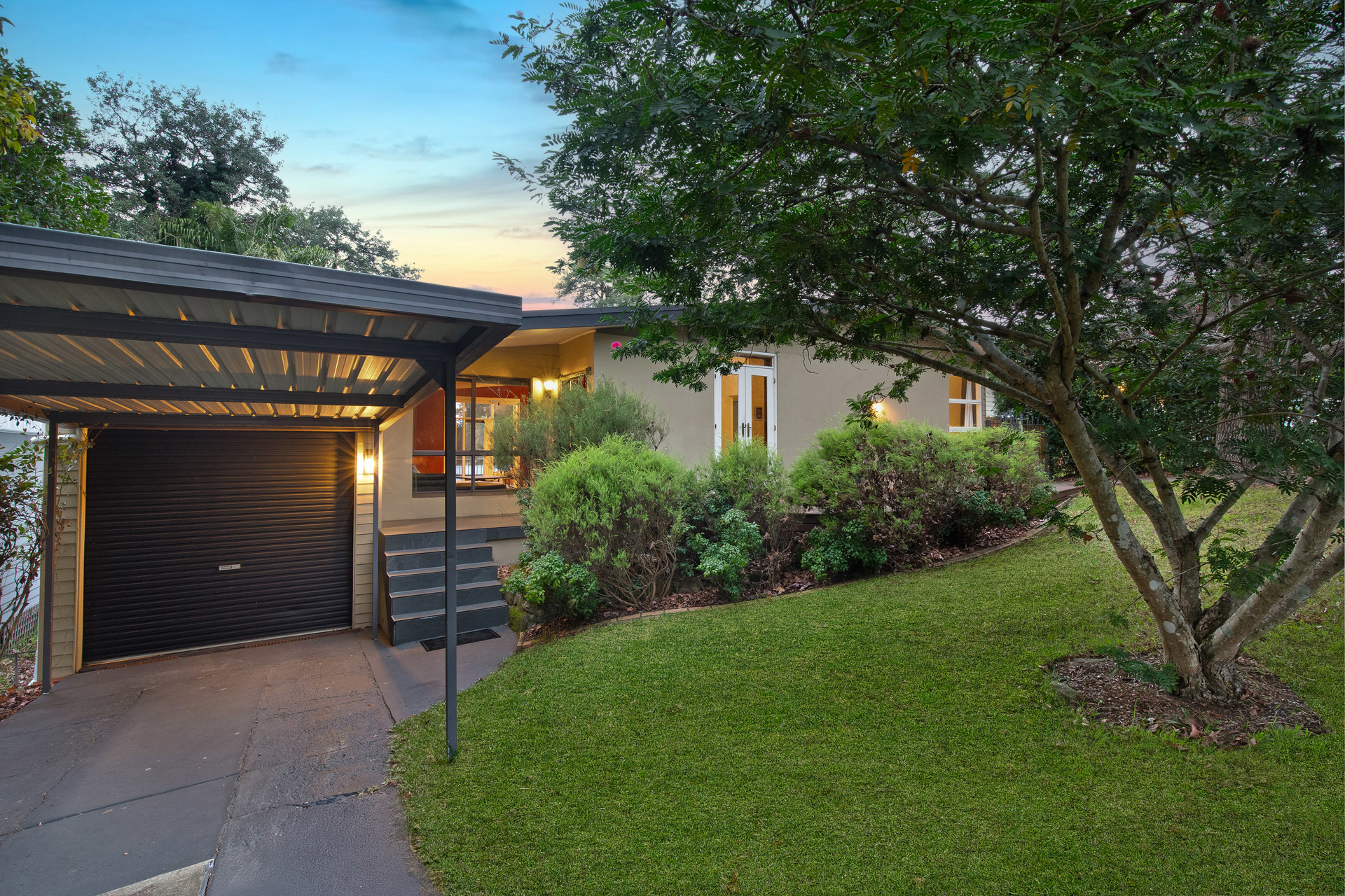 Auction - 56 Ula Crescent - New Property in Baulkham Hills - Real Estate by Jamie Benjamin