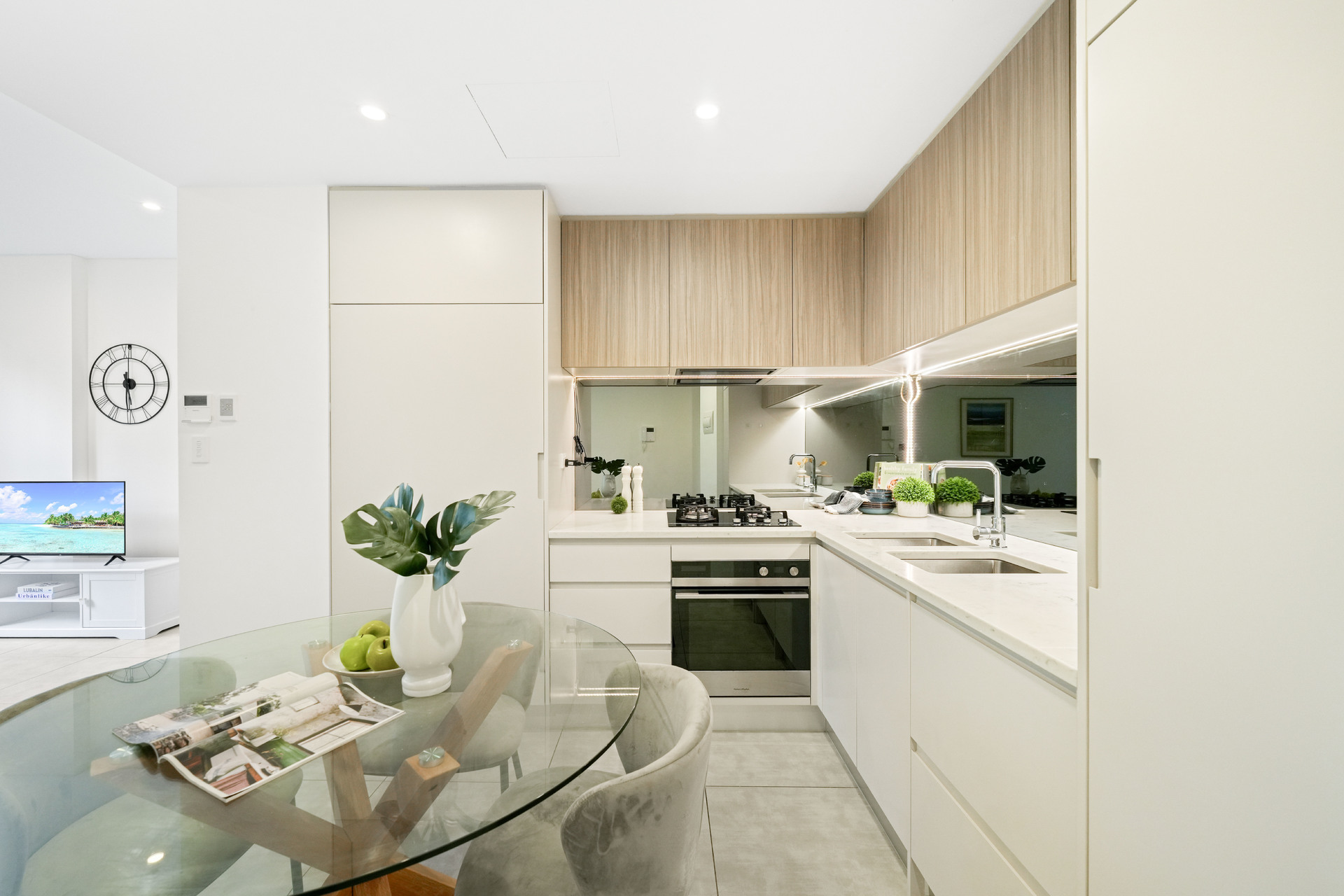 Auction - 28/10-14 Hazlewood Place - New Property in Epping - Real Estate by Kate Pan