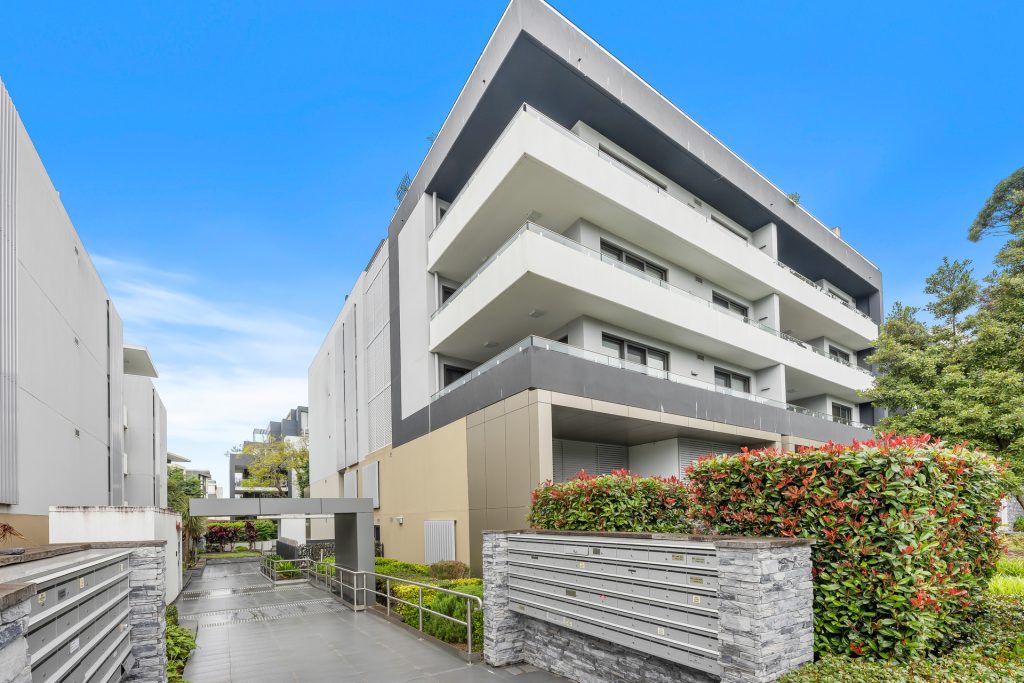 2/44-52 Kent Street, Epping