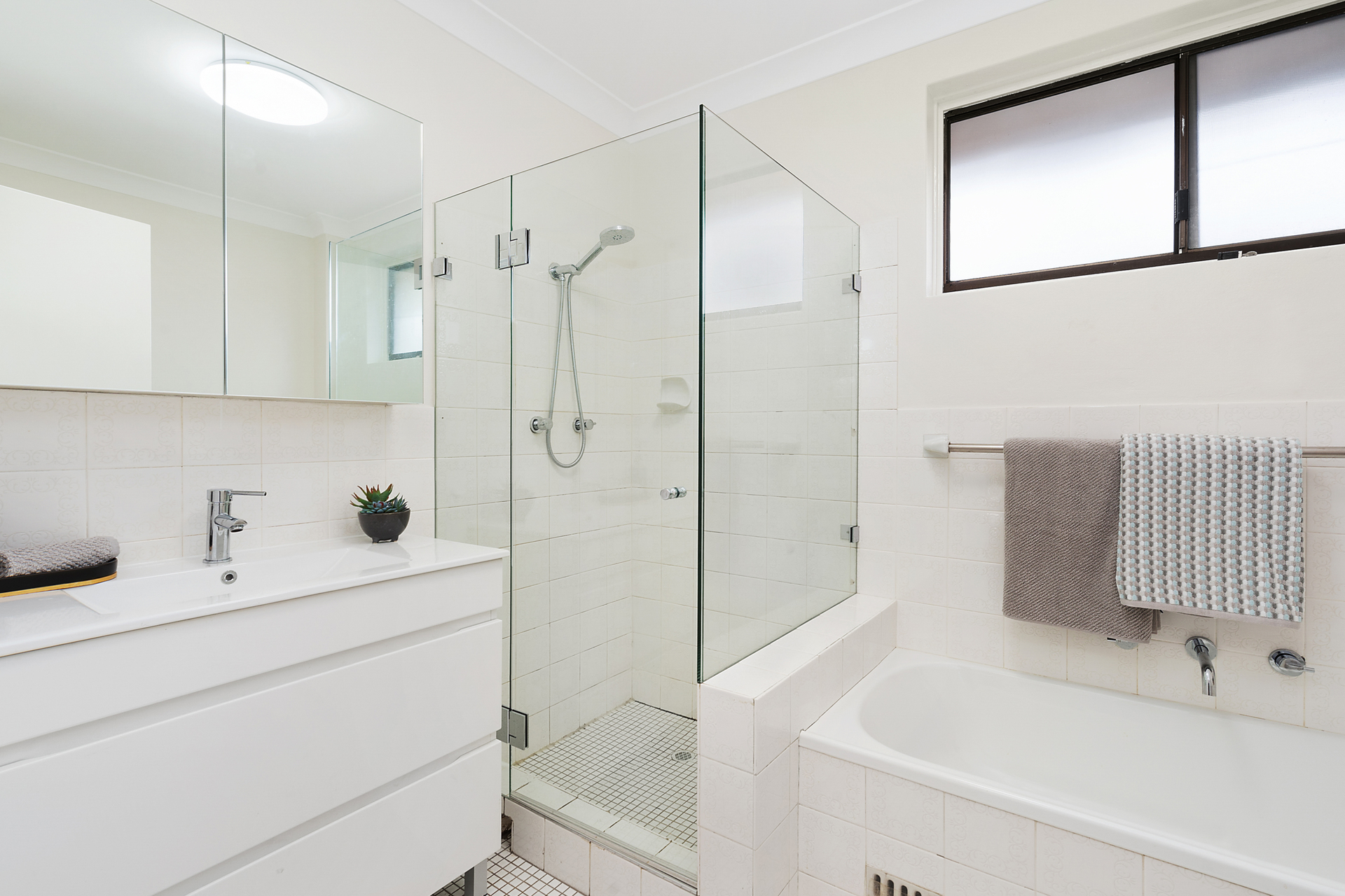 Sold - 9/128 Crimea Road - New Property in Marsfield - Real Estate by Steven Xie