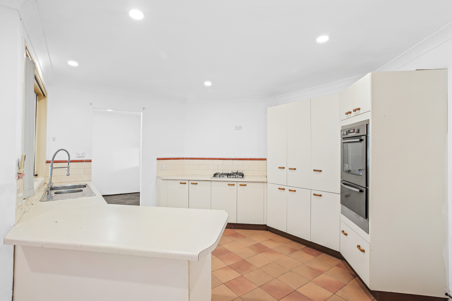 Sold - 41 Hampton Crescent - New Property in Prospect - Real Estate by Monique Layoun