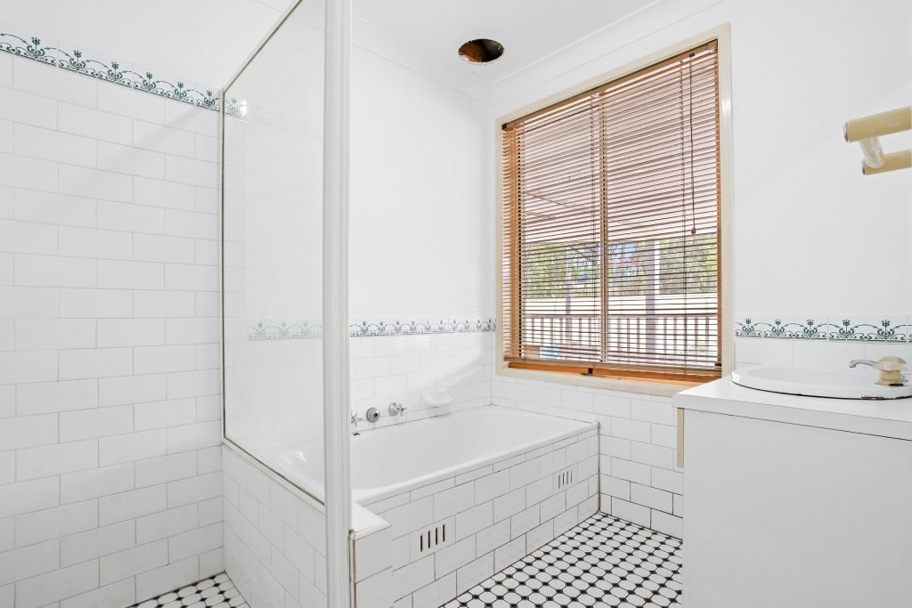 Sold - 41 Hampton Crescent - New Property in Prospect - Real Estate by Monique Layoun