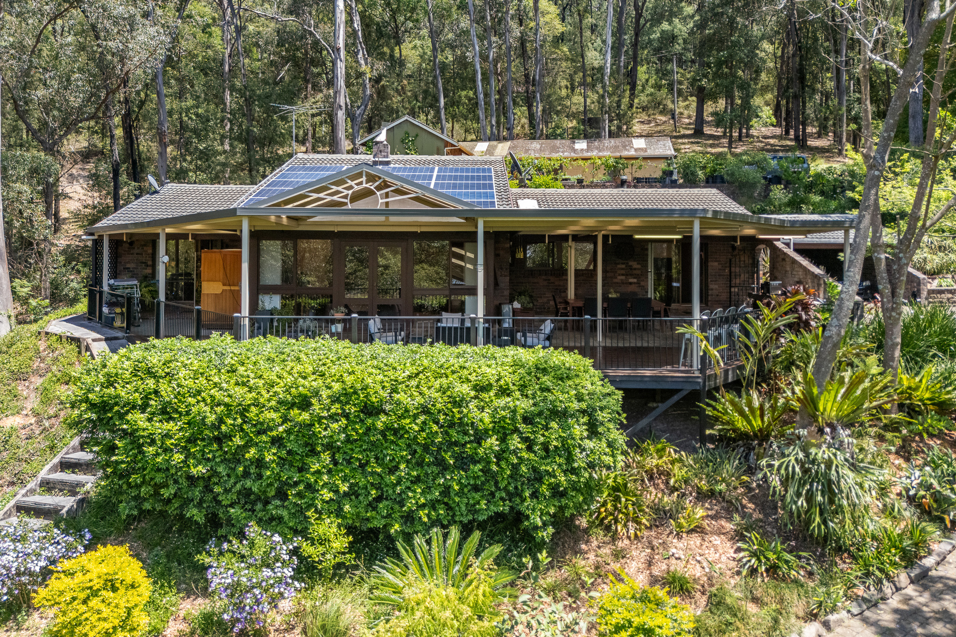 For Sale - 91 Serpentine Lane - New Property in Bowen Mountain - Real Estate by Greg Vincent