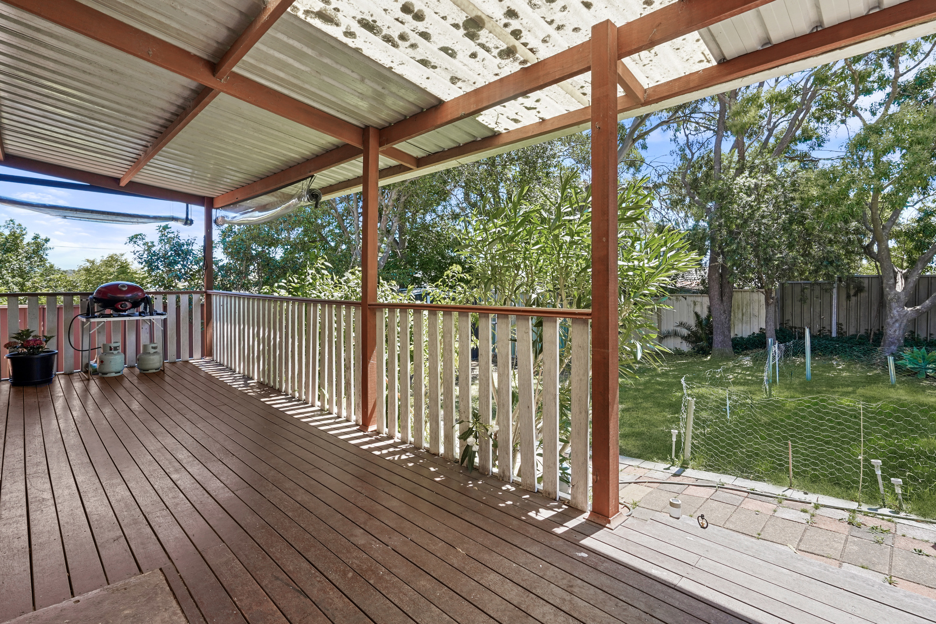 Sold - 7 Fox Hills Crescent - New Property in Toongabbie - Real Estate by Andrew Tour