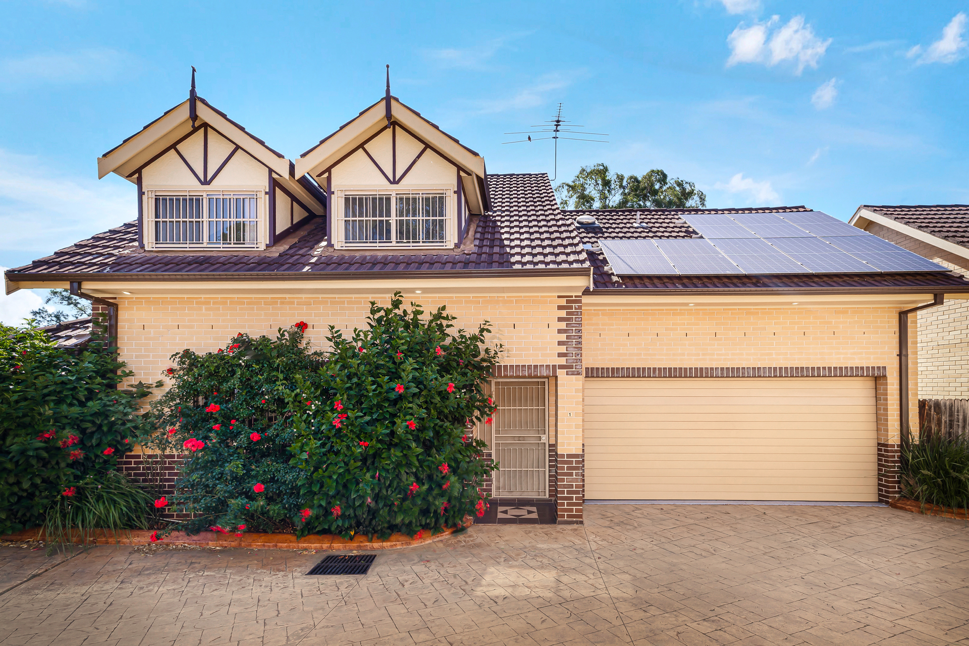 Sold - 1/9 Barlow Street - New Property in Cambridge Park - Real Estate by Tariq Jameel
