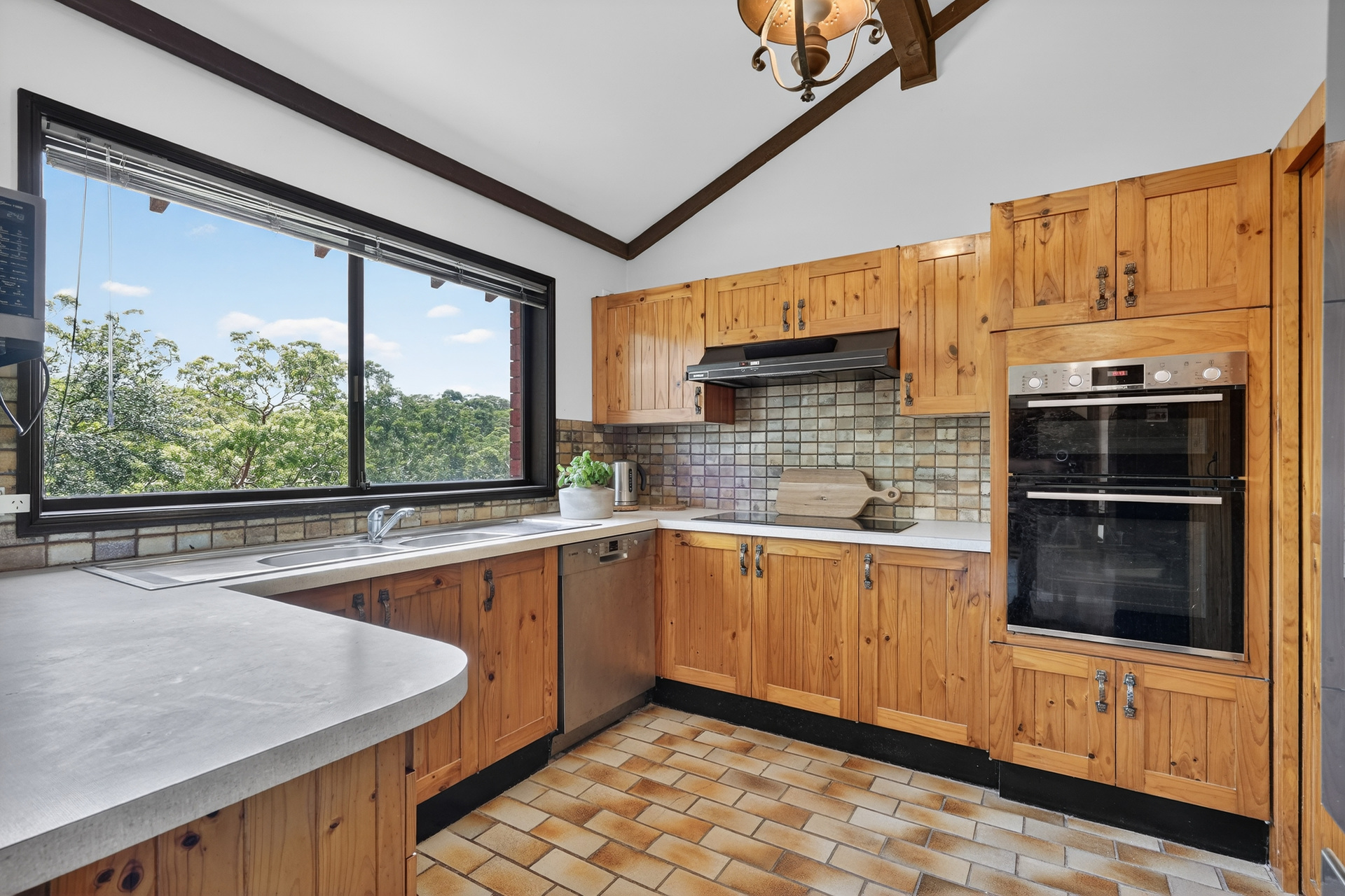 Sold - 46 Range Road - New Property in West Pennant Hills - Real Estate by Mark Vinogradov
