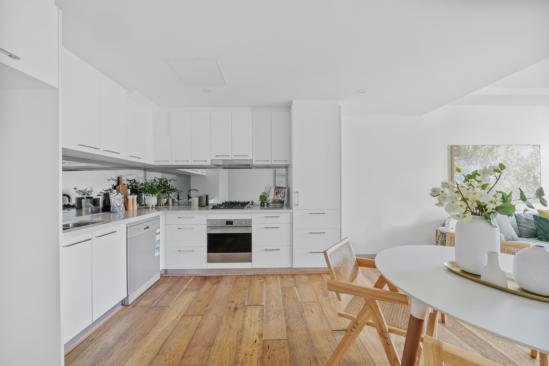 Sold - 501/233-235 Botany Road - New Property in Waterloo - Real Estate by Rebecca Ying Li