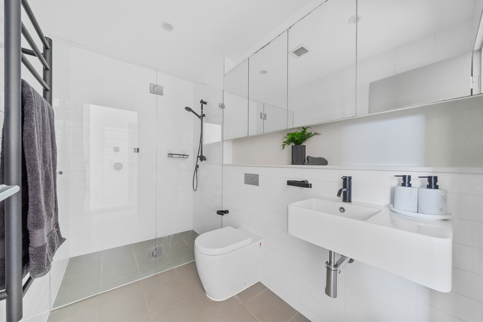 Sold - 501/233-235 Botany Road - New Property in Waterloo - Real Estate by Rebecca Ying Li