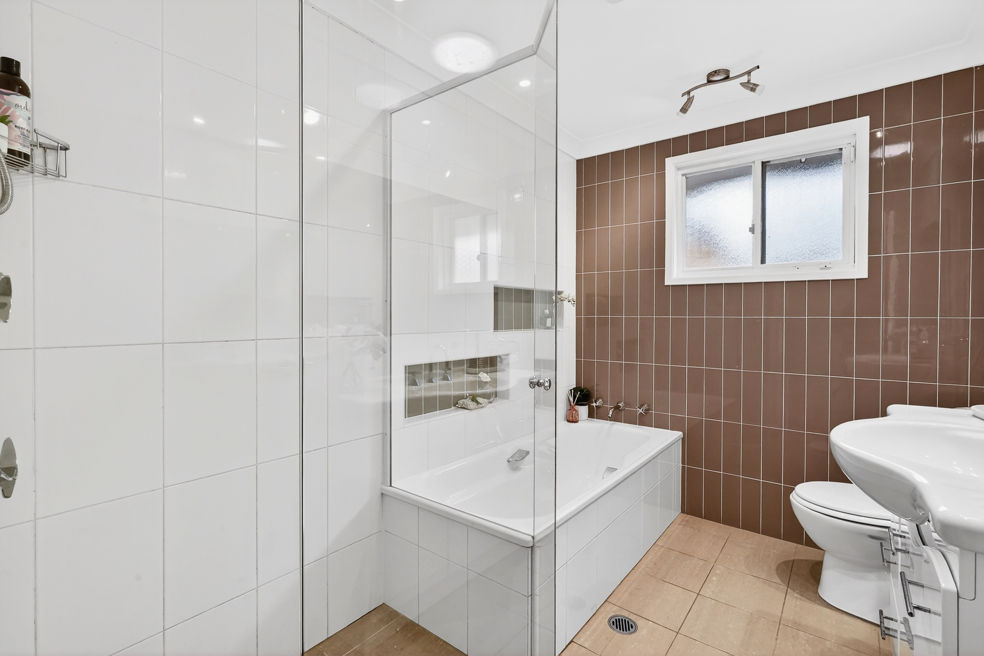 Sold - 49 Sparman Crescent - New Property in Kings Langley - Real Estate by Kim McChlery