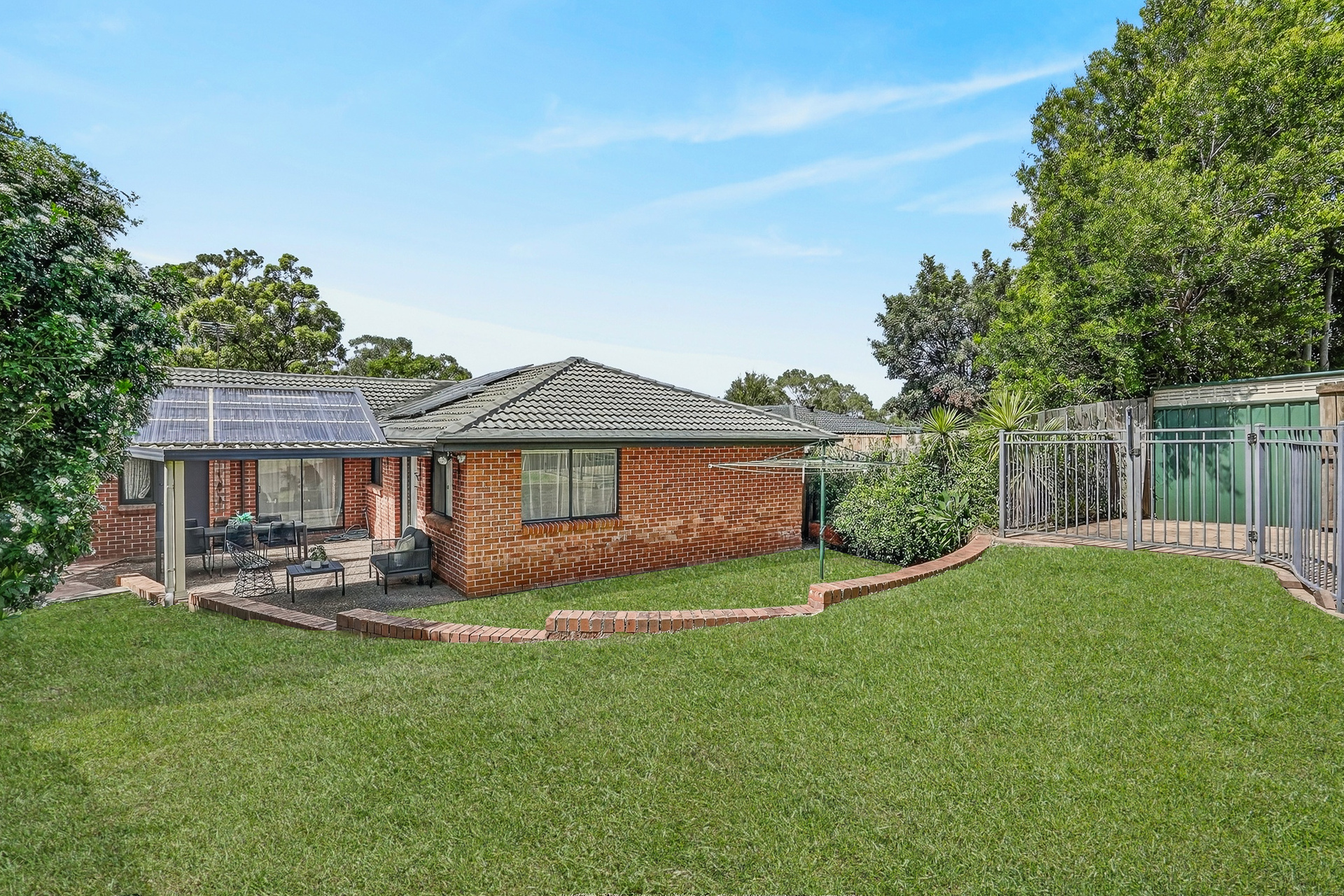 Sold - 49 Sparman Crescent - New Property in Kings Langley - Real Estate by Kim McChlery