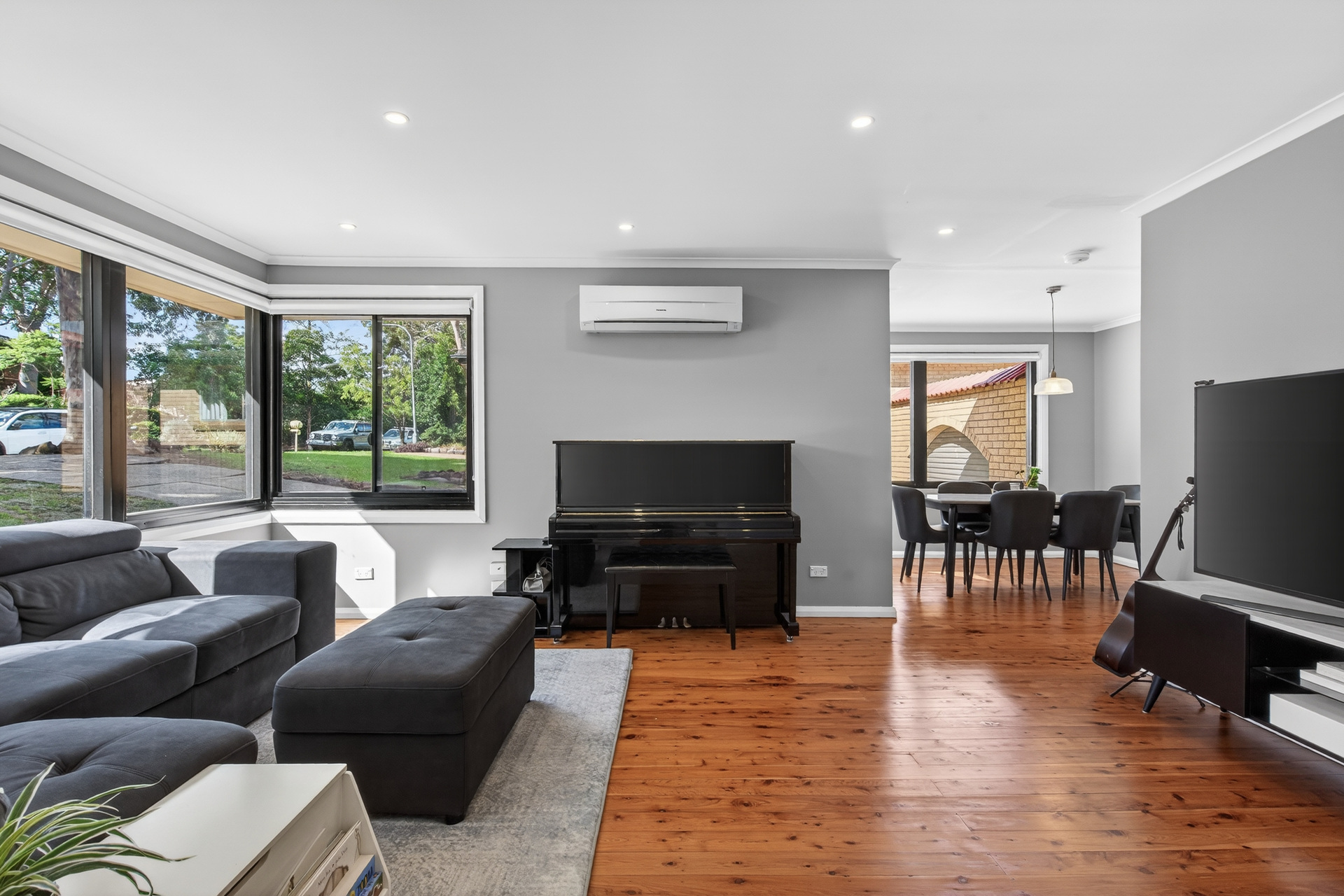 Sold - 17 Sanders Crescent - New Property in Kings Langley - Real Estate by Kim McChlery