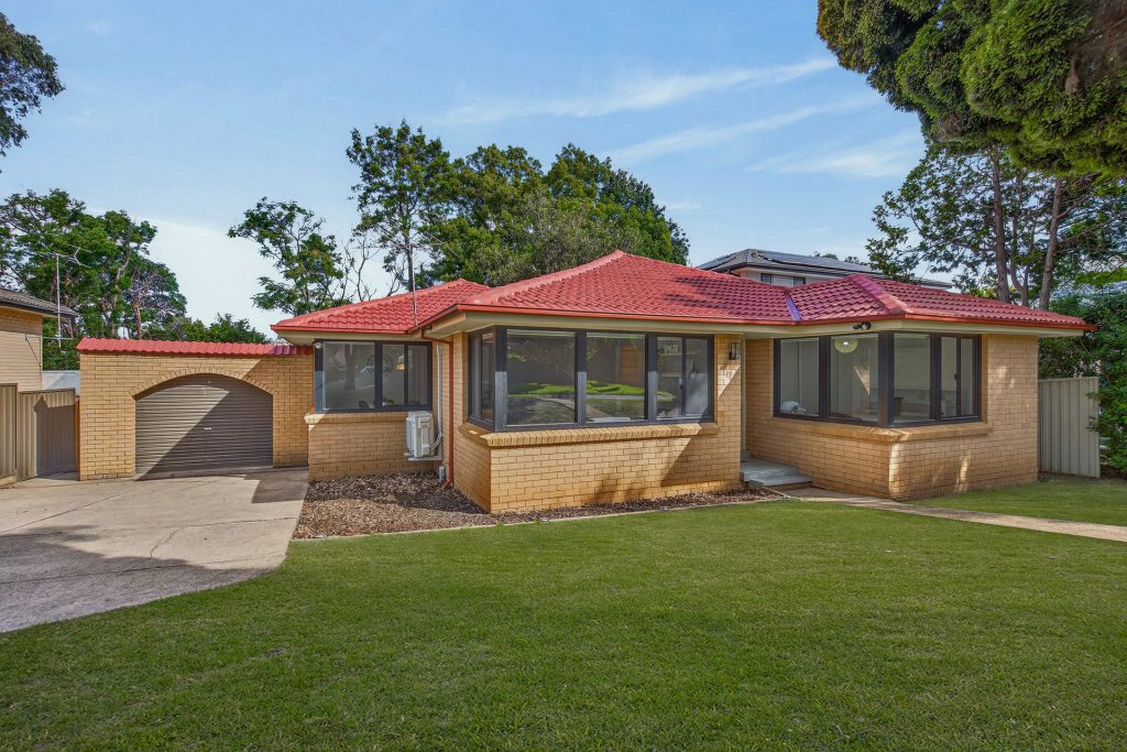 Sold - 17 Sanders Crescent - New Property in Kings Langley - Real Estate by Kim McChlery