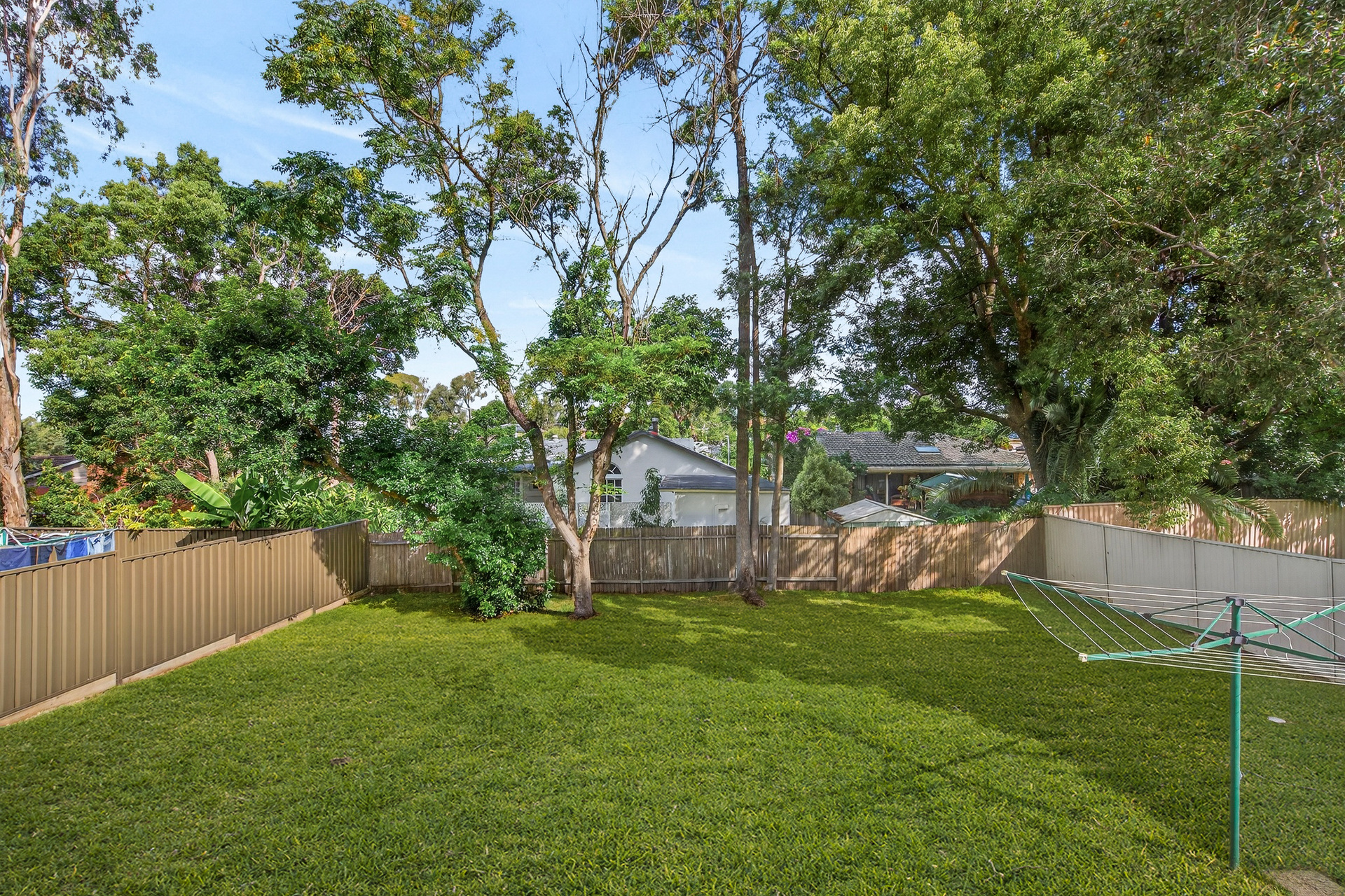 Sold - 17 Sanders Crescent - New Property in Kings Langley - Real Estate by Kim McChlery
