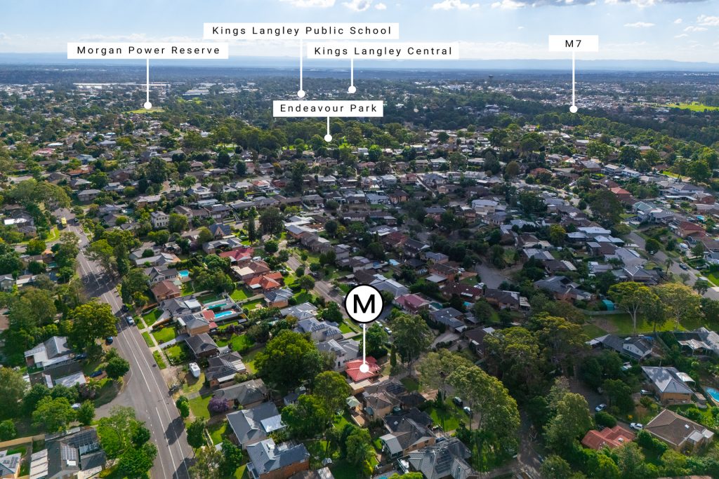 Sold - 17 Sanders Crescent - New Property in Kings Langley - Real Estate by Kim McChlery