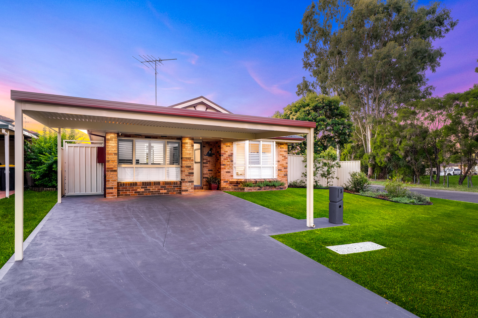 Sold - 2, 1-3 Karrong Street - New Property in Claremont Meadows - Real Estate by Corie Sciberras