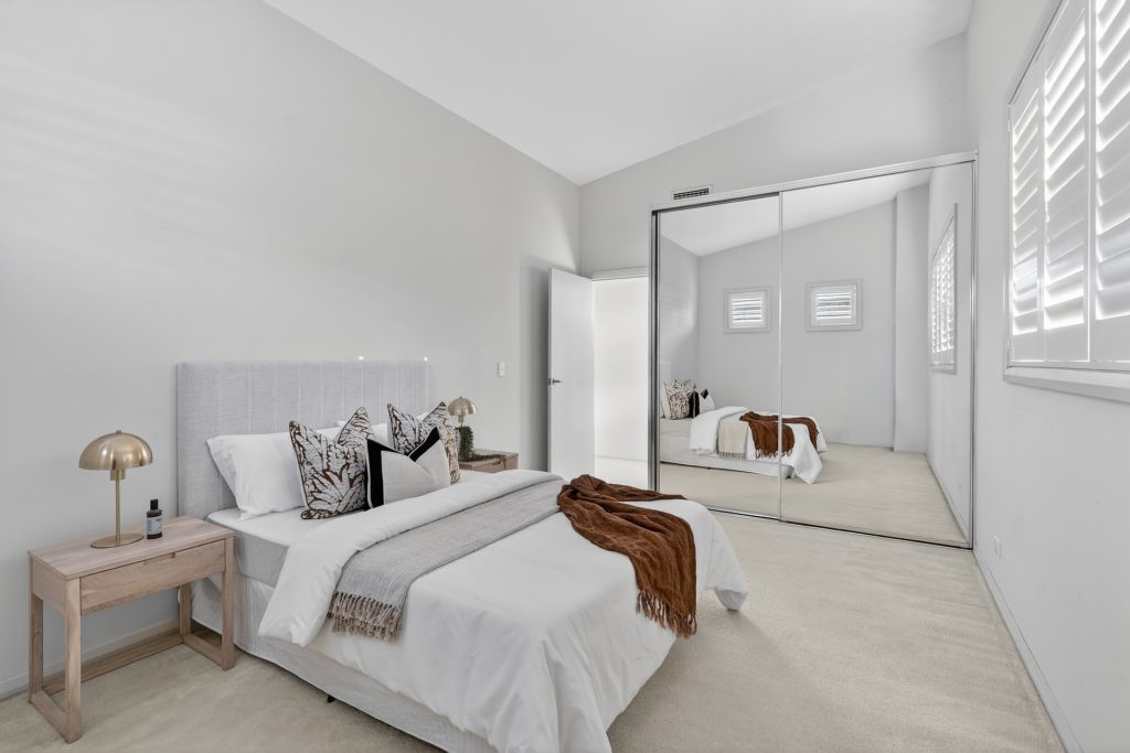 Sold - 3/22-24 Kerrs Road - New Property in Castle Hill - Real Estate by Peter Pokorny