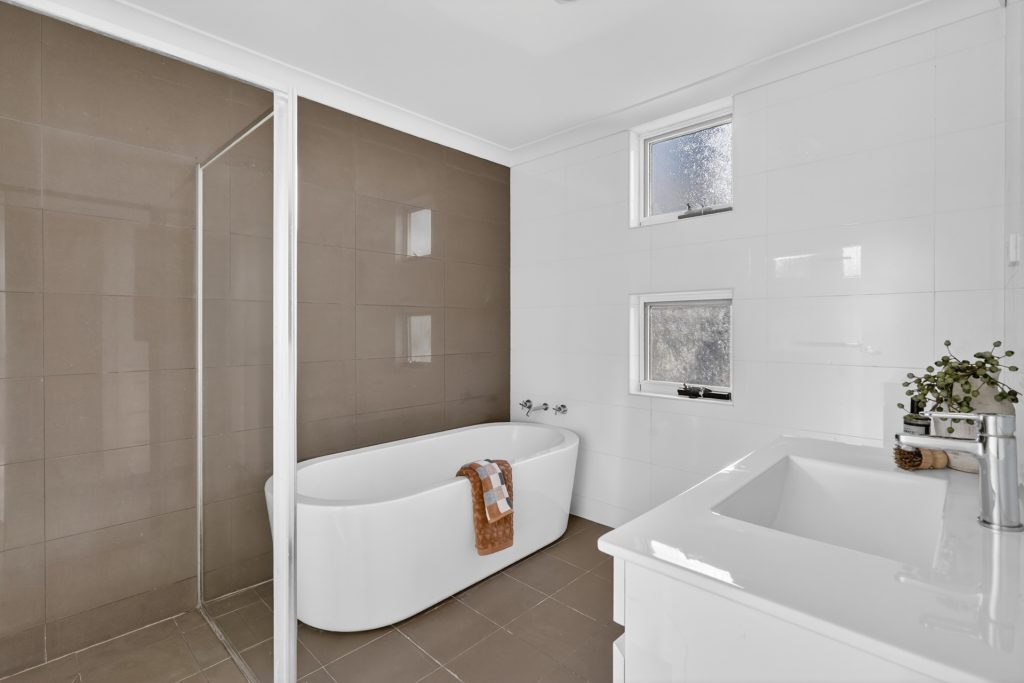 Sold - 3/22-24 Kerrs Road - New Property in Castle Hill - Real Estate by Peter Pokorny